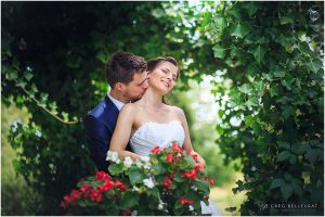 Photo de couple au domaine de la Distillerie pour un mariage