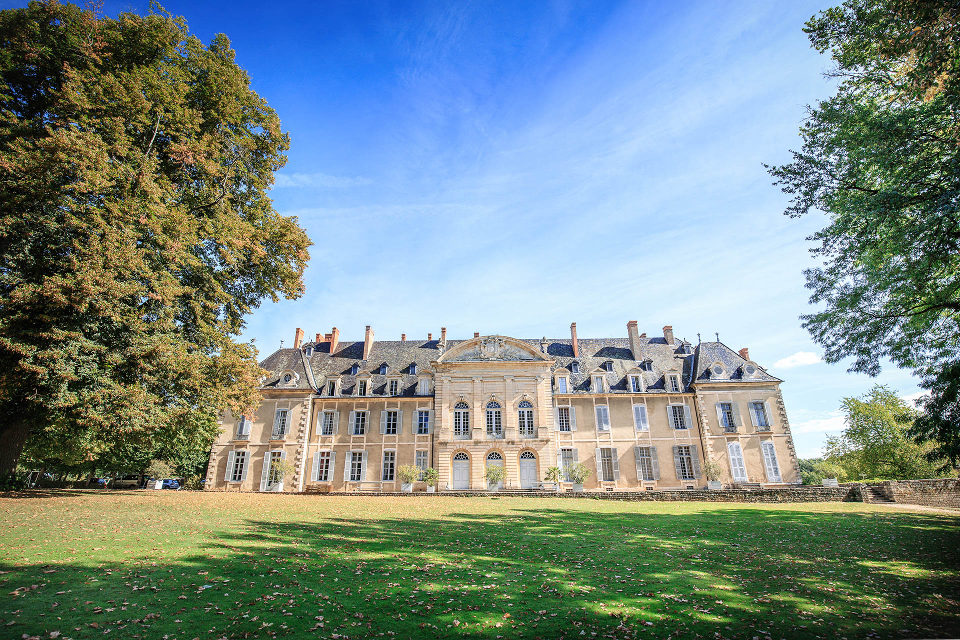 Mariage Abbaye de la Ferté 71 Saone et Loire - Vue du Bâtiment principale