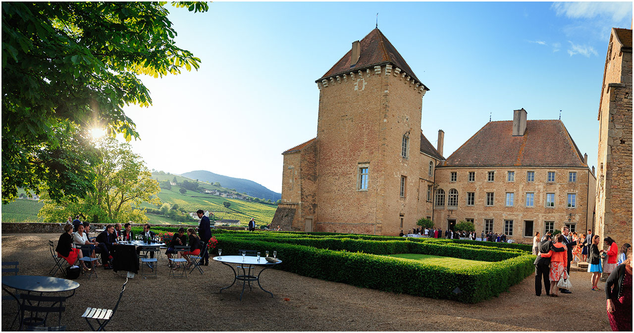 Chateau de Pierreclos mariage vin d'honneur