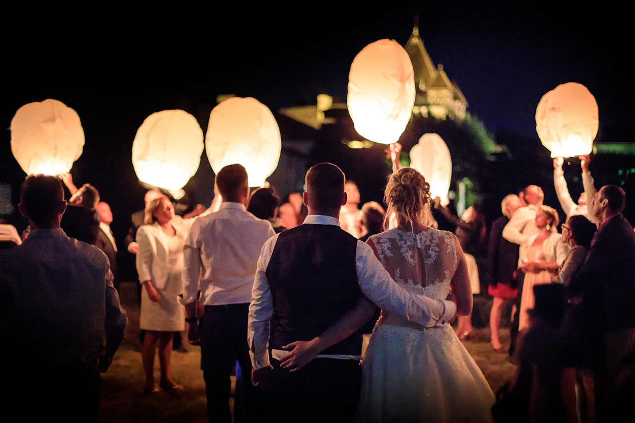 Mariage - Château de Pizay - Romantique - lanterne