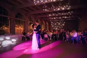 Château des Ravatys - Danse des mariés