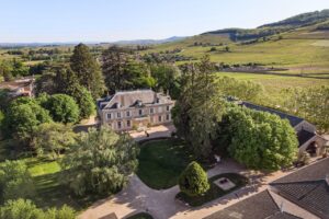 Château des Ravatys - Saint Lager - Vue Aerienne
